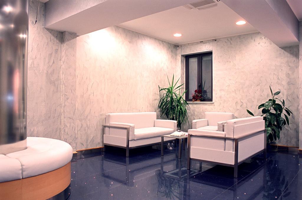 Hotel Italia Carmagnola Zewnętrze zdjęcie