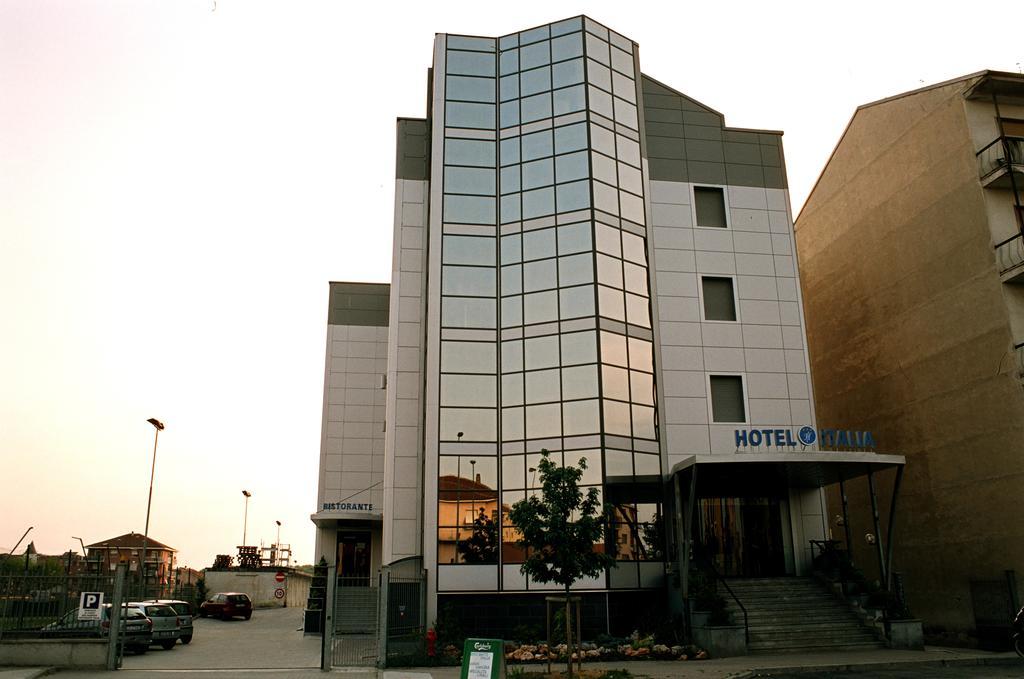 Hotel Italia Carmagnola Zewnętrze zdjęcie