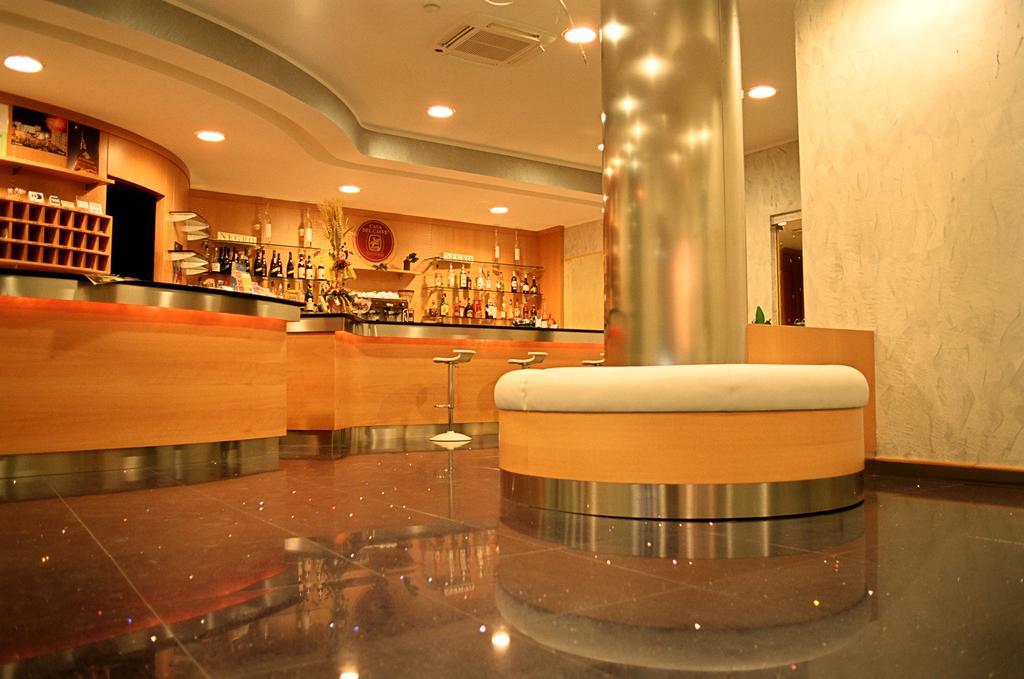 Hotel Italia Carmagnola Zewnętrze zdjęcie